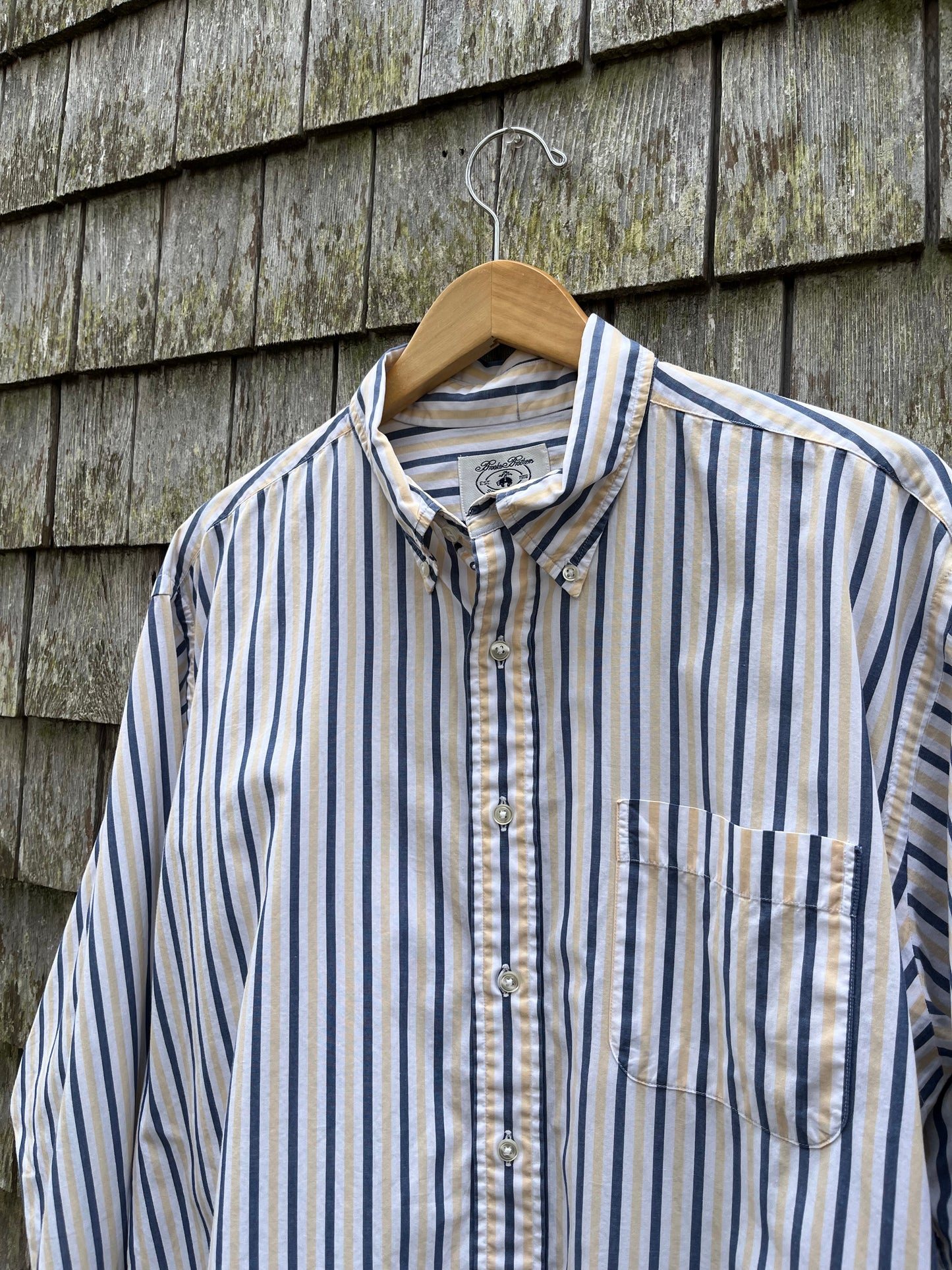 90s Brooks Brothers Candy Stripe Cotton Broadcloth Button Down ‘Sport Shirt’ (XL)