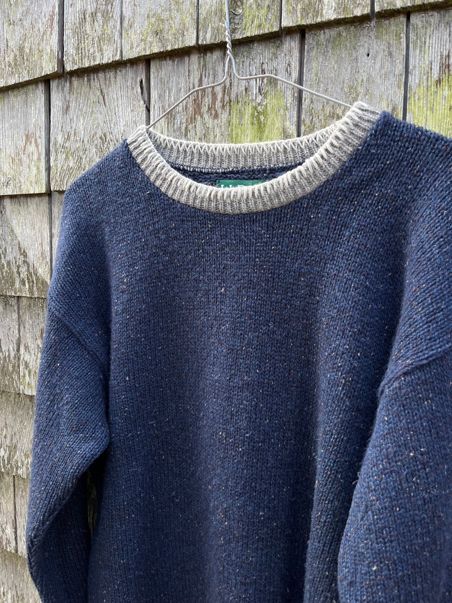 90s L.L. Bean Wool Blend Fleck Knit Sweater (L)