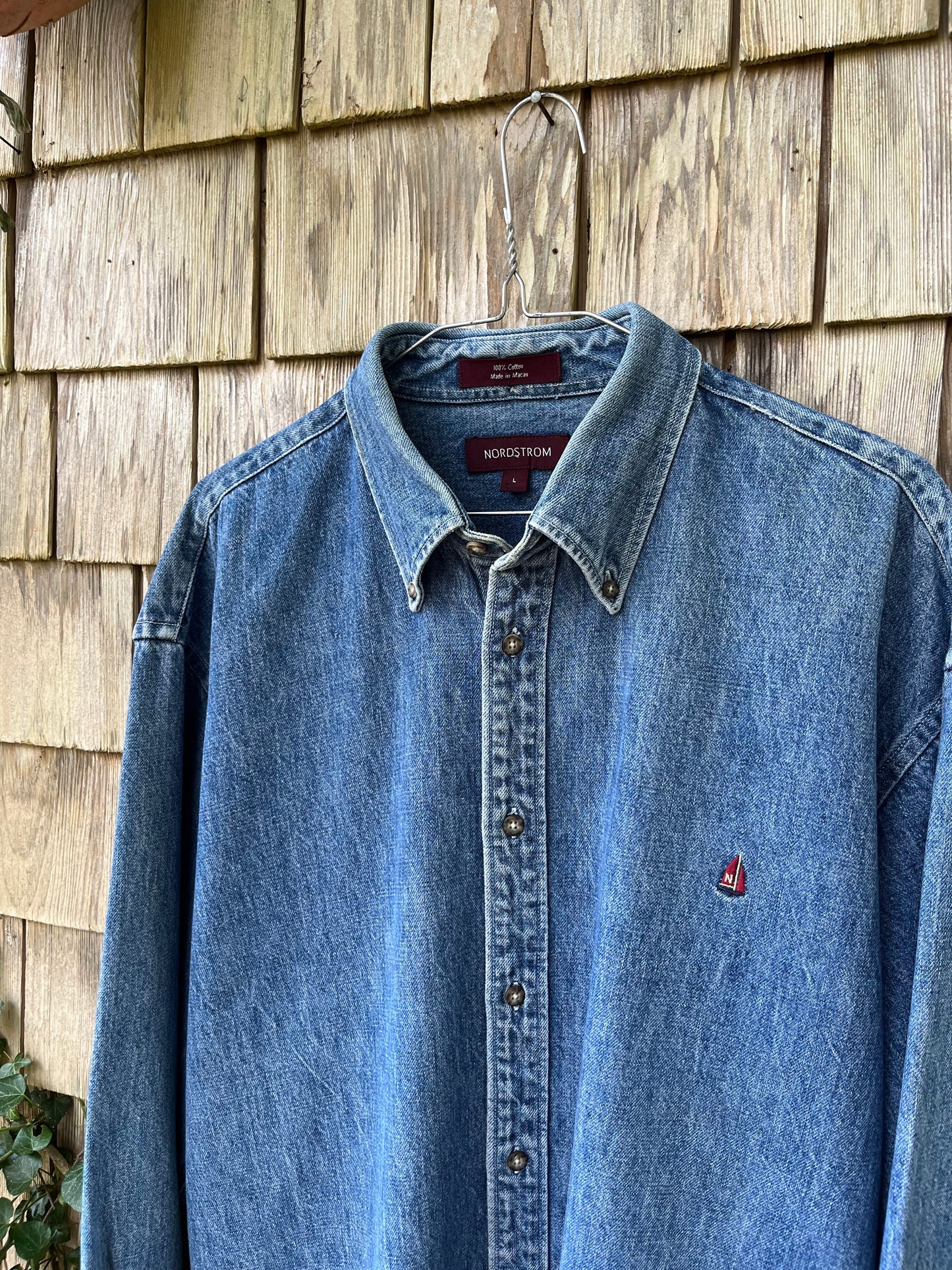 90s Nordstrom Heavyweight Cotton Denim Button Down Shirt (XL)