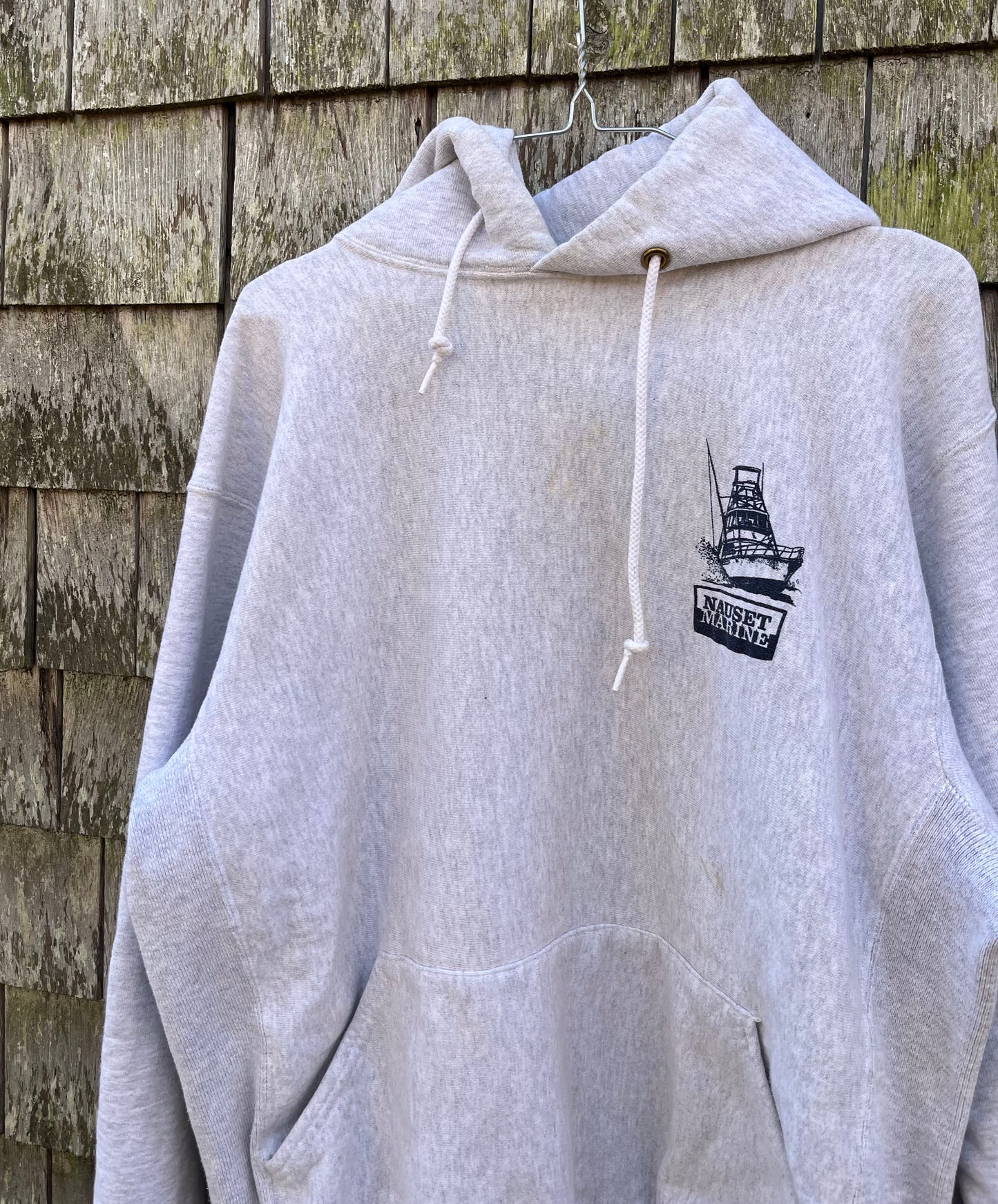 00s Nauset Marine Boatbuilders Hooded Sweatshirt (XL)