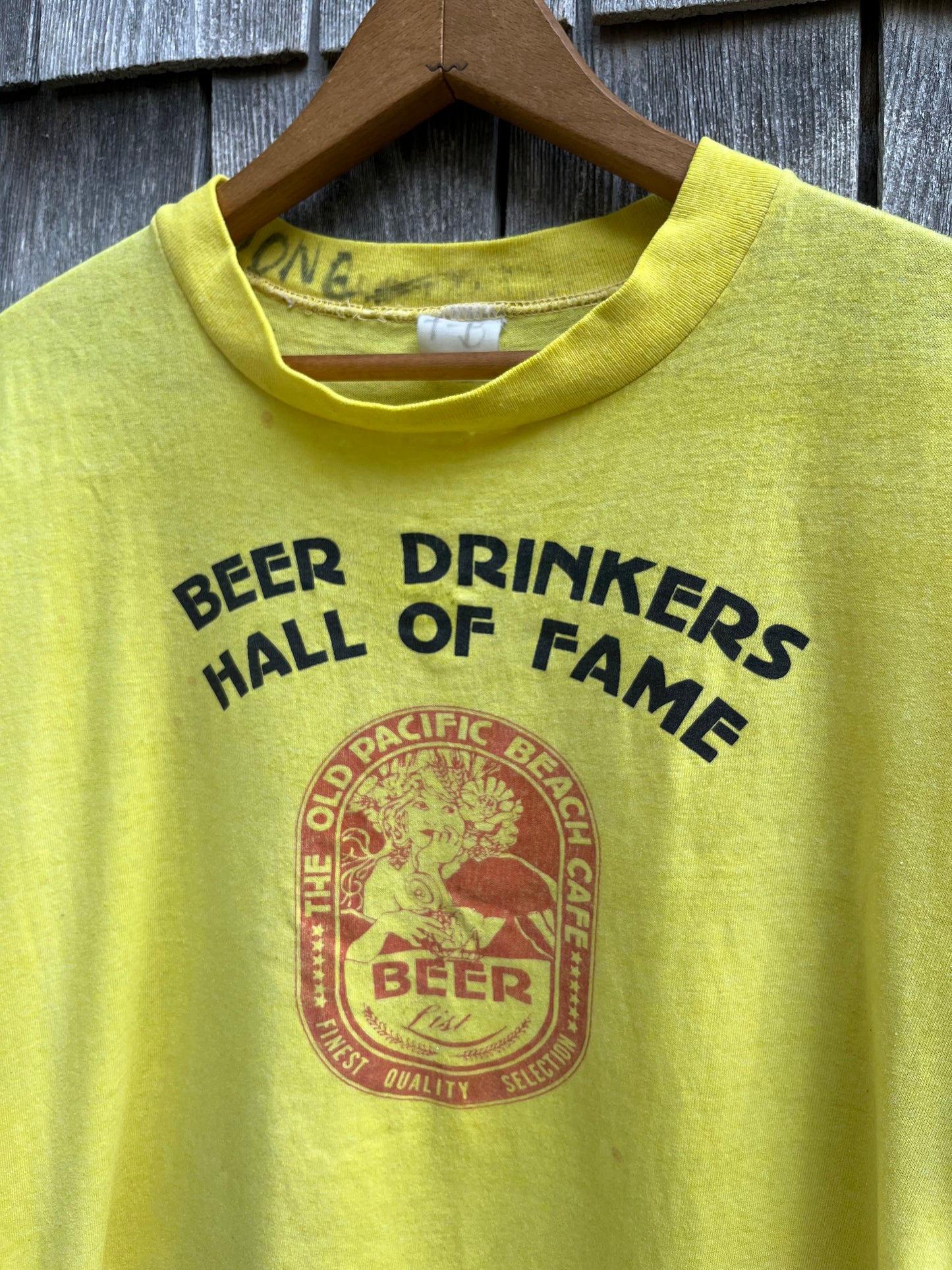 70s Old Pacific Beach Cafe 'Beer Drinkers Hall of Fame' T-Shirt (M)