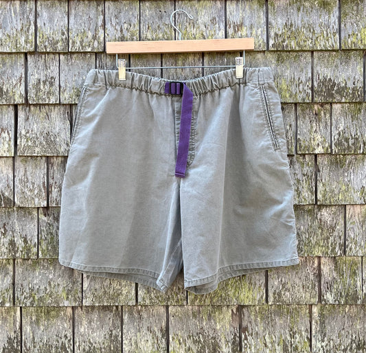 90s Smith & Hawken Pigment Dyed Cotton Strap Shorts (36"/8.5")