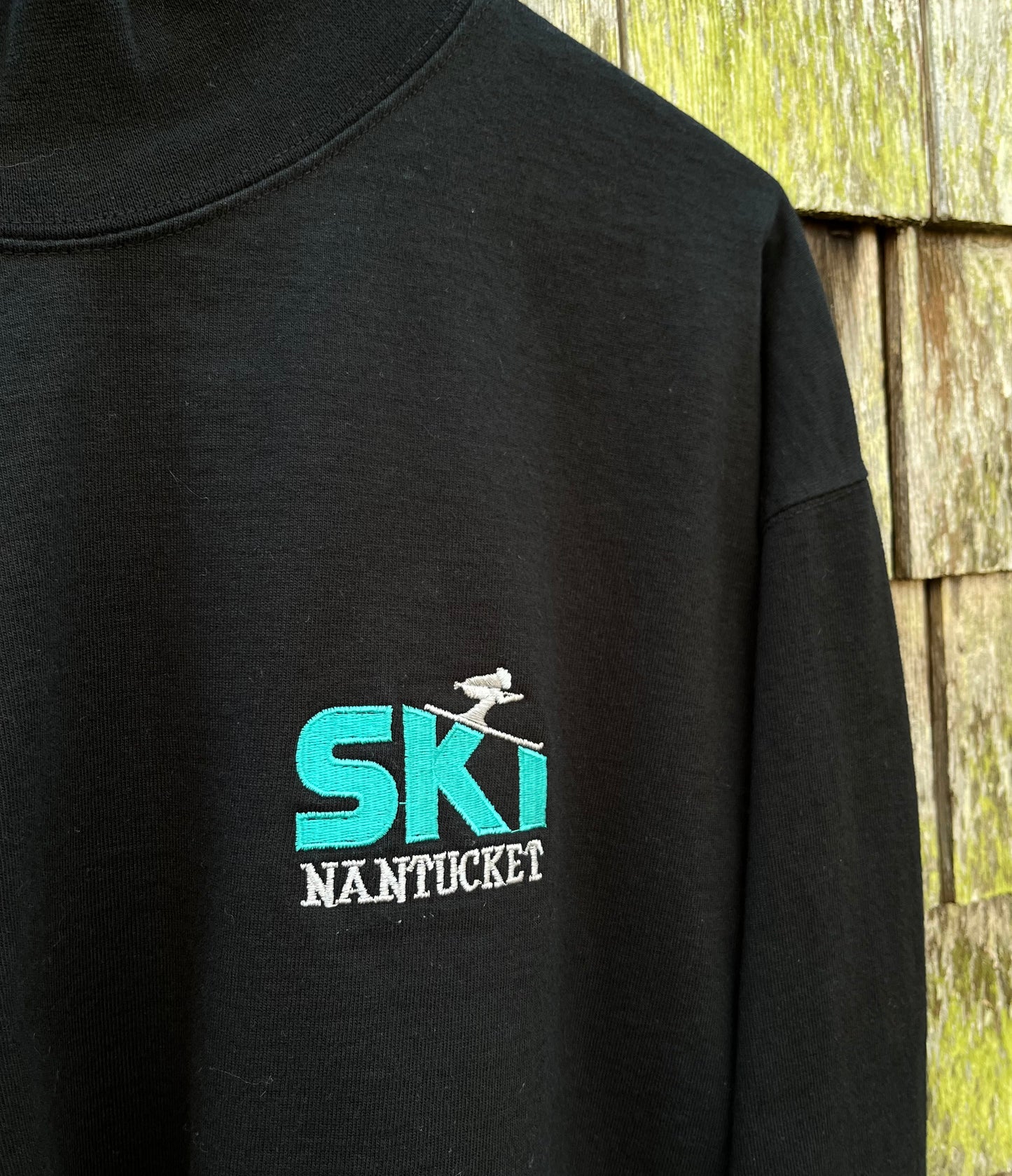 90s Nobby Shop ‘Ski Nantucket’ Mock Neck shirt (XL)