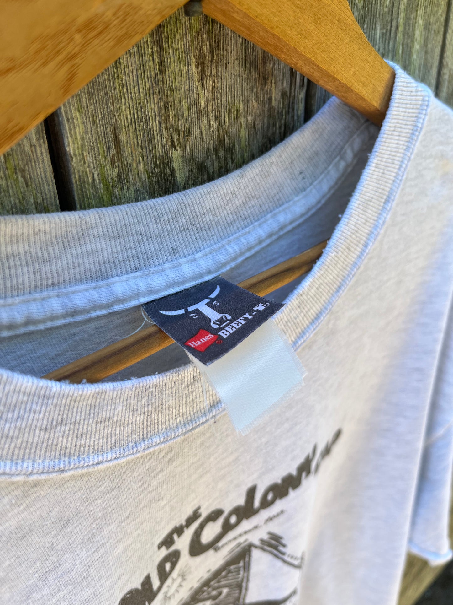 00s Old Colony Tap Provincetown Howlin Jack Memorial T-Shirt (L/XL)