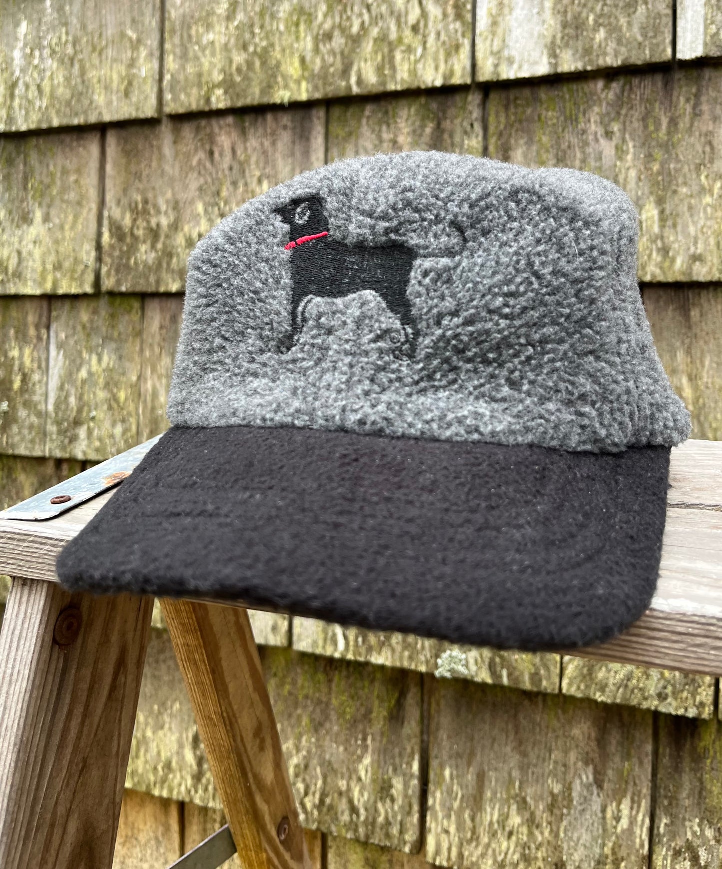 90s The Black Dog Pile Fleece Strapback Cap (OSFA)