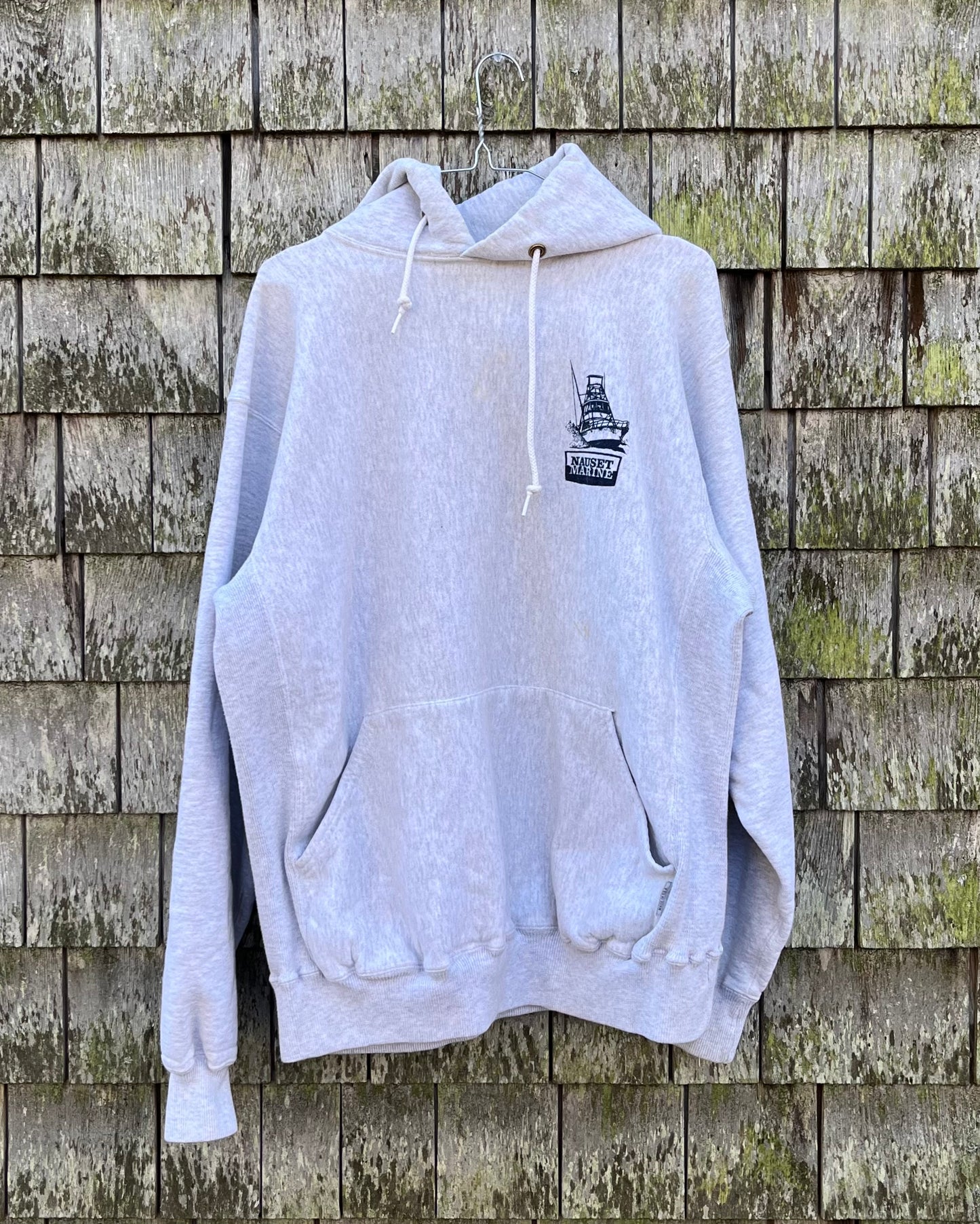 00s Nauset Marine Boatbuilders Hooded Sweatshirt (XL)
