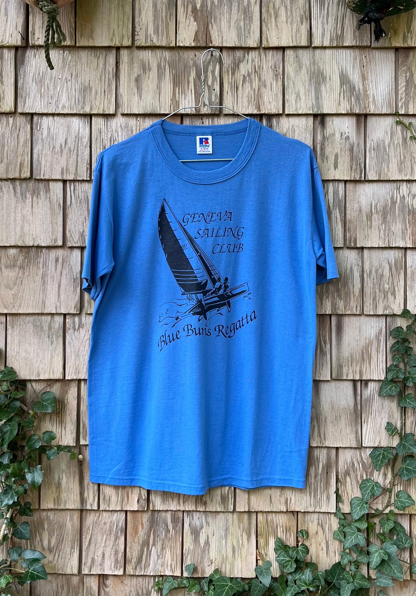 90s Geneva Sailing Club NY Blue Buns Regatta T-Shirt (M)