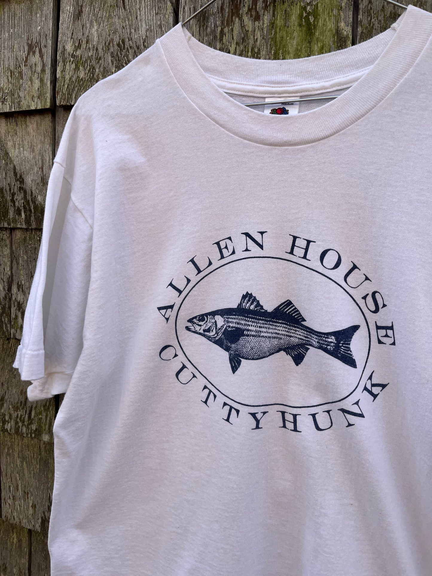 90s Allen House Cuttyhunk Martha's Vineyard T-Shirt (M/L)