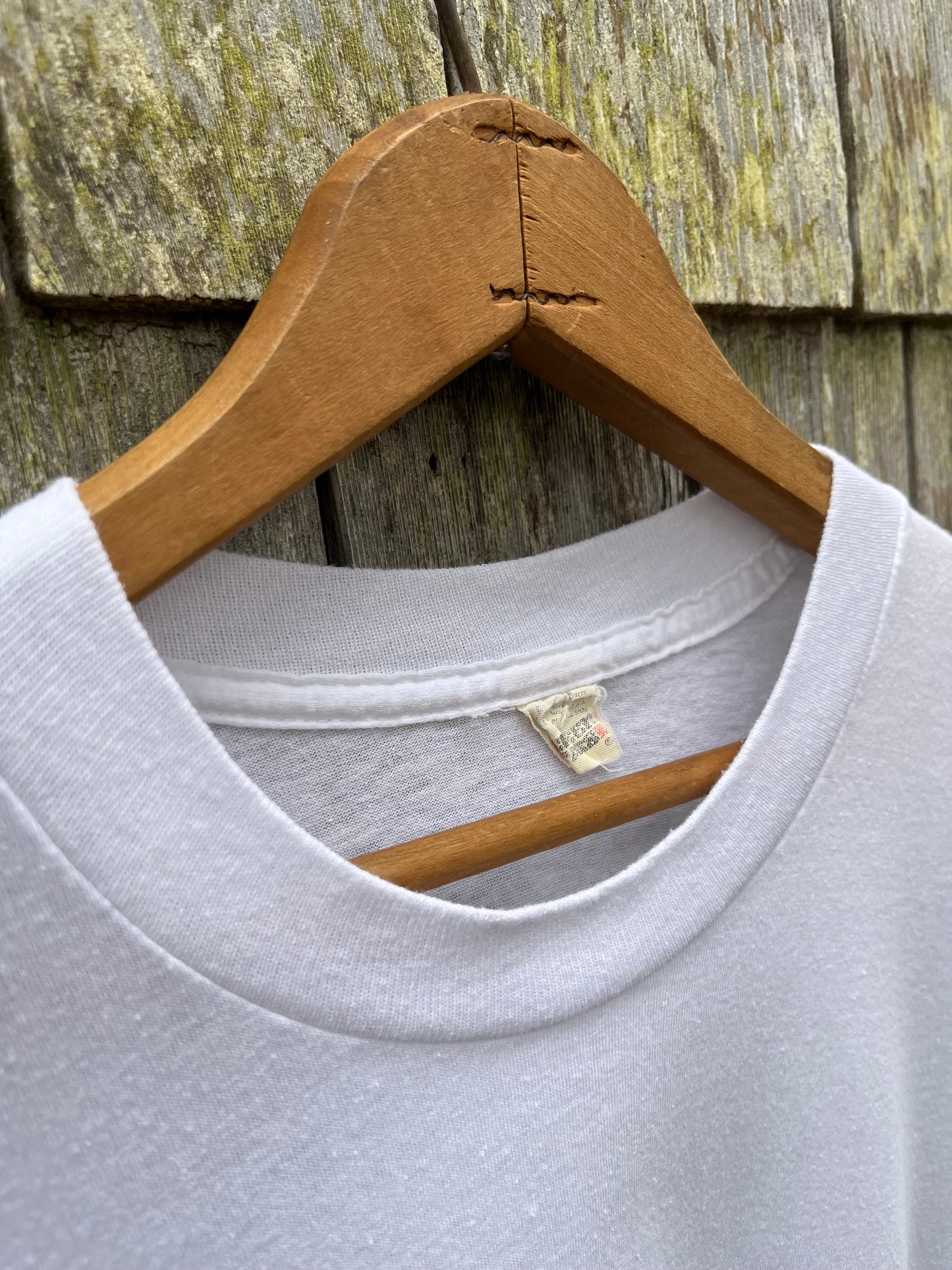 80s Martha’s Vineyard Harbor T-Shirt (M)