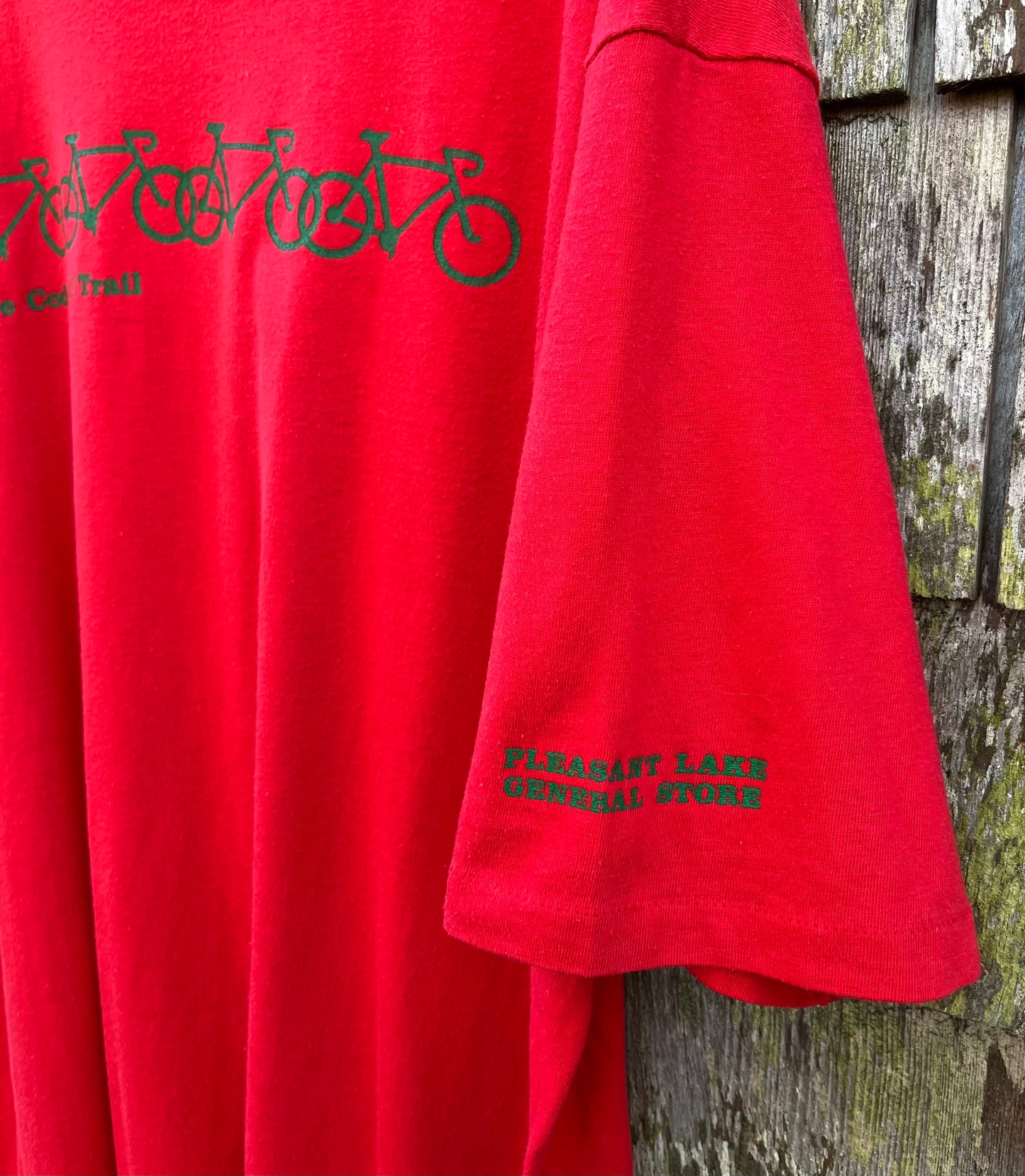 90s Cape Cod Rail Trail Pleasant Lake General Store T-Shirt (XL)