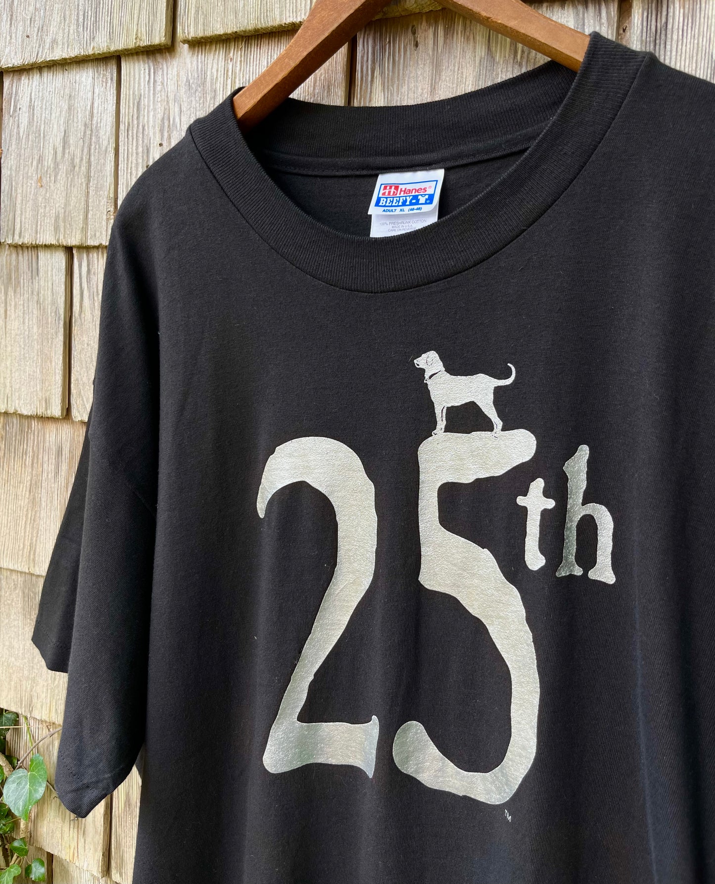 90s The Black Dog 25th Anniversary T-Shirt (XL)