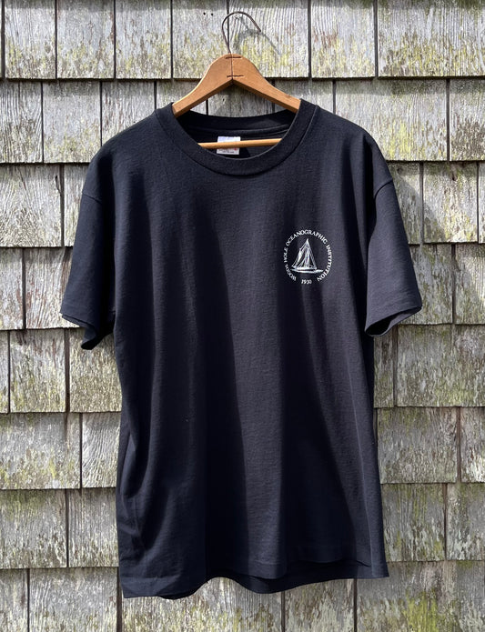 90s Woods Hole Oceanographic Institute Research Vessels T-Shirt (L)