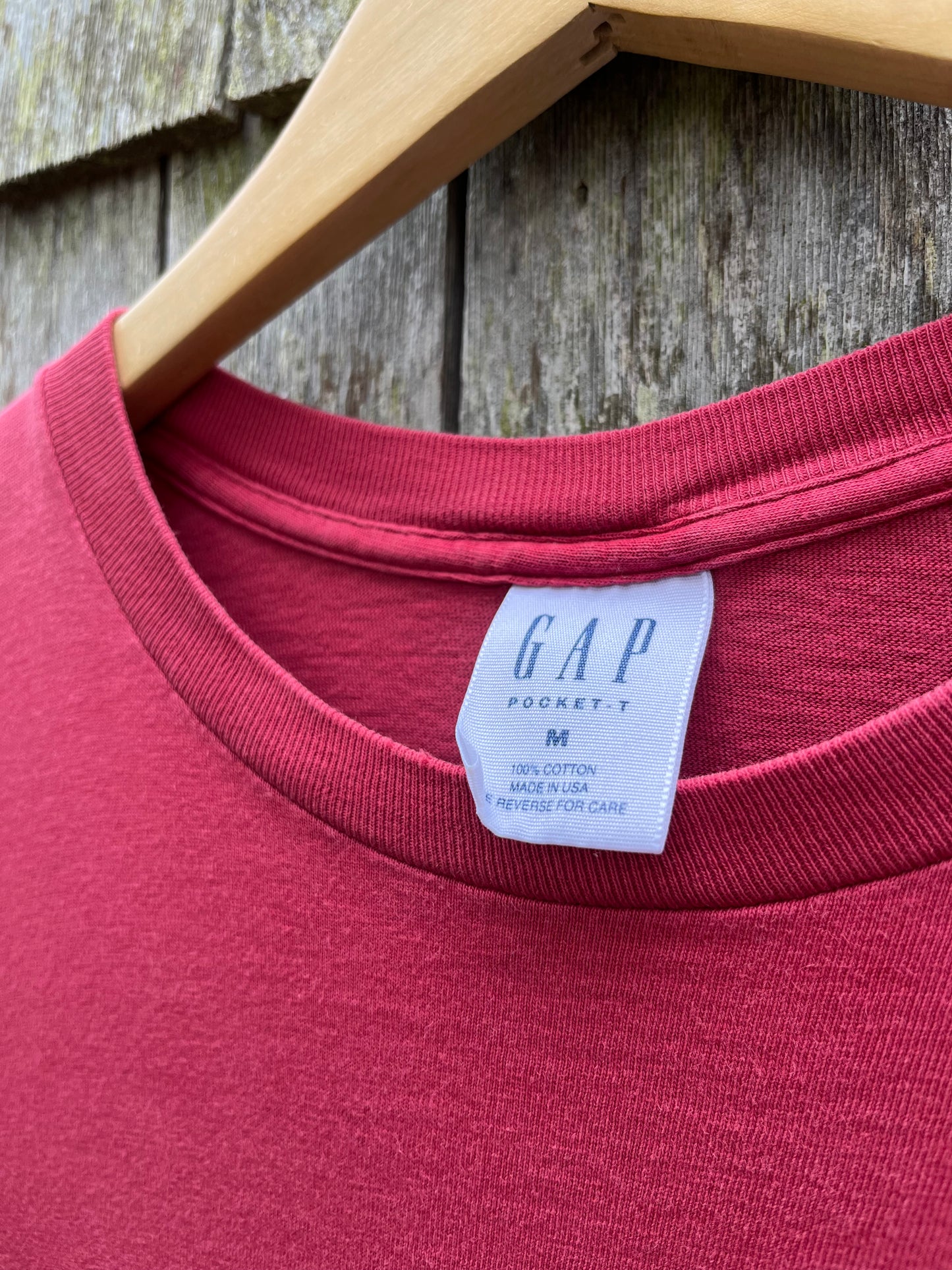 90s GAP Cotton Pocket T-Shirt (M/L)