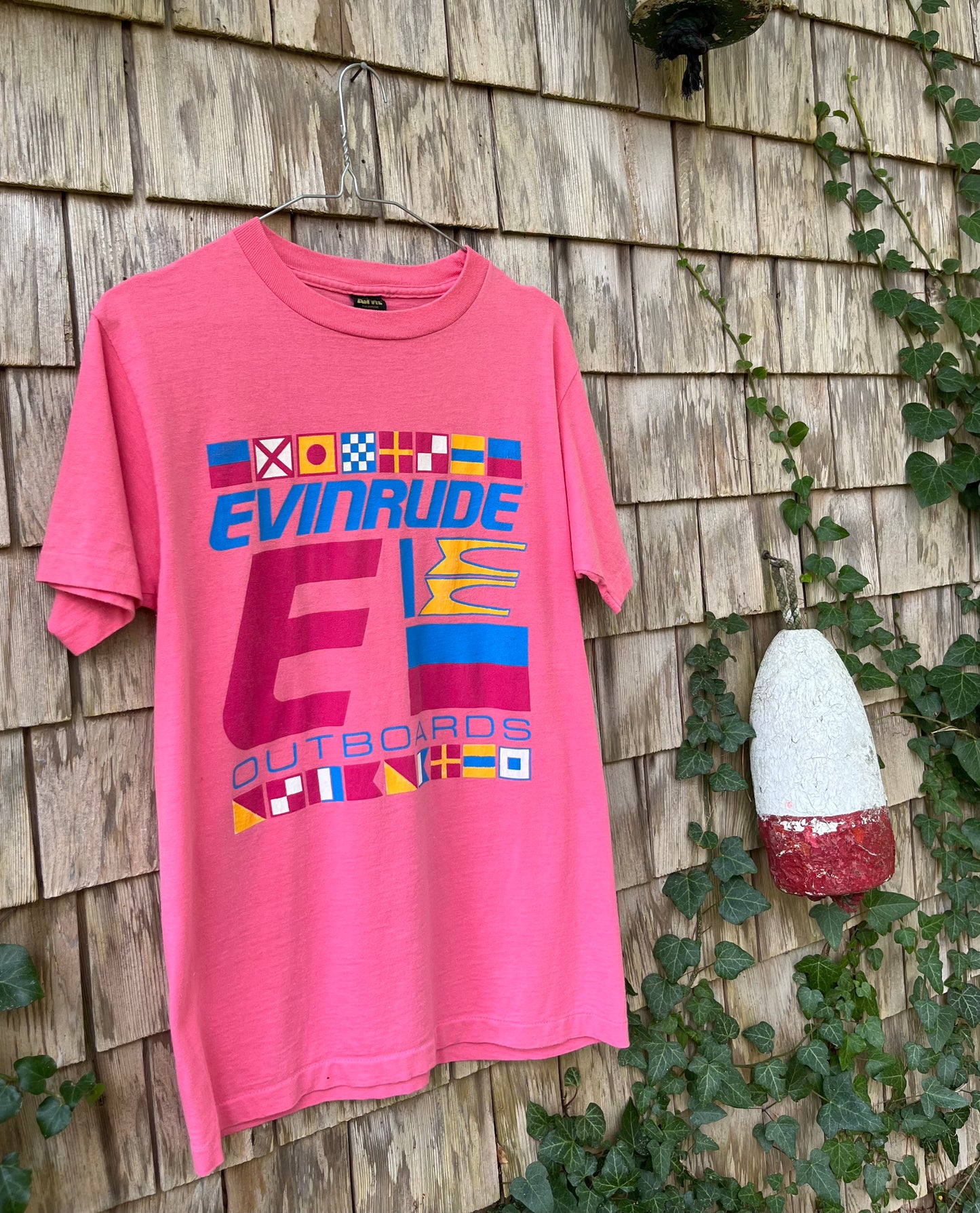 90s Evinrude Boat Motors Nautical Flags T-Shirt (S)