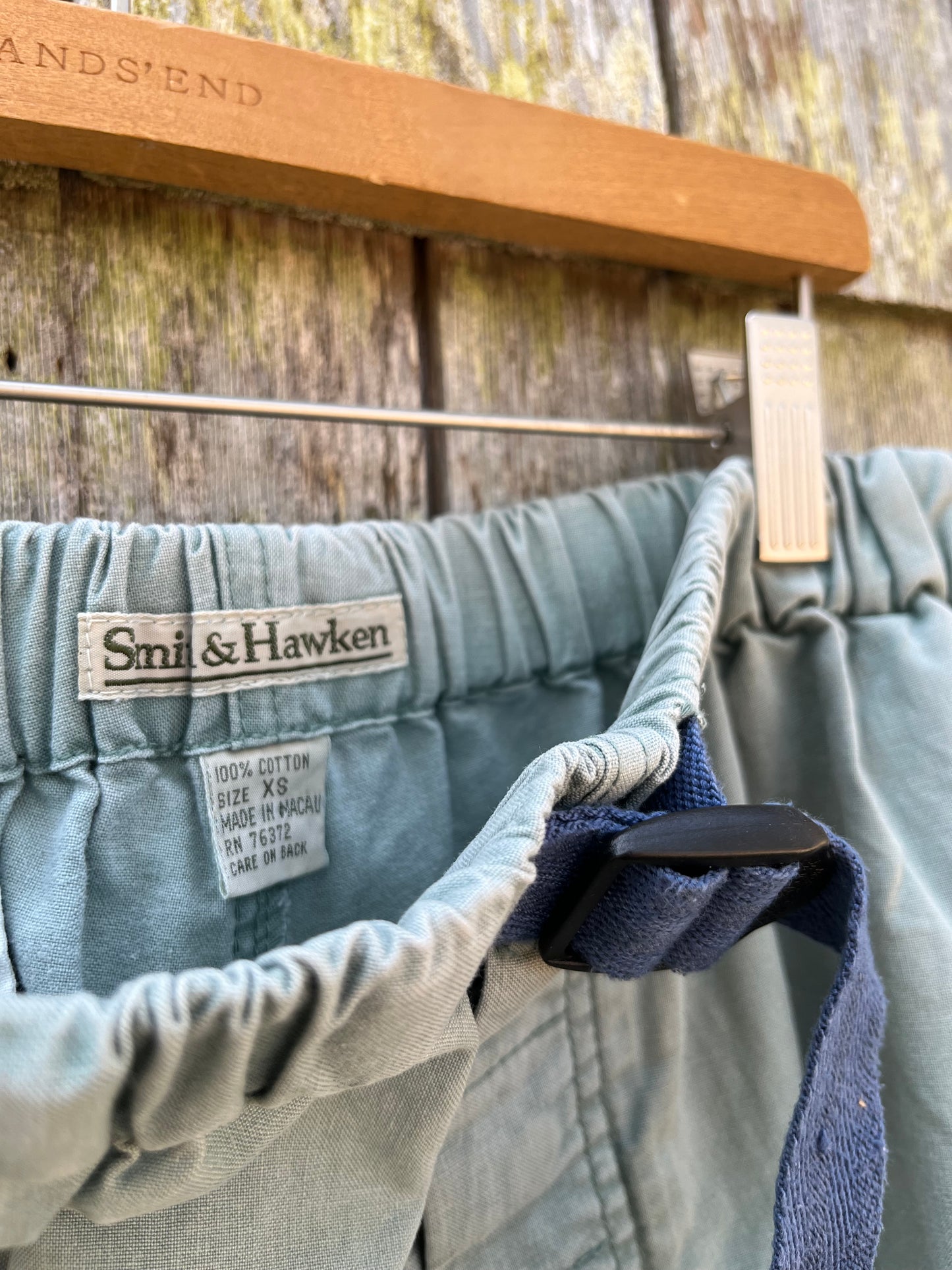 90s Smith & Hawken Pigment Dyed Cotton Strap Shorts (30"/7")
