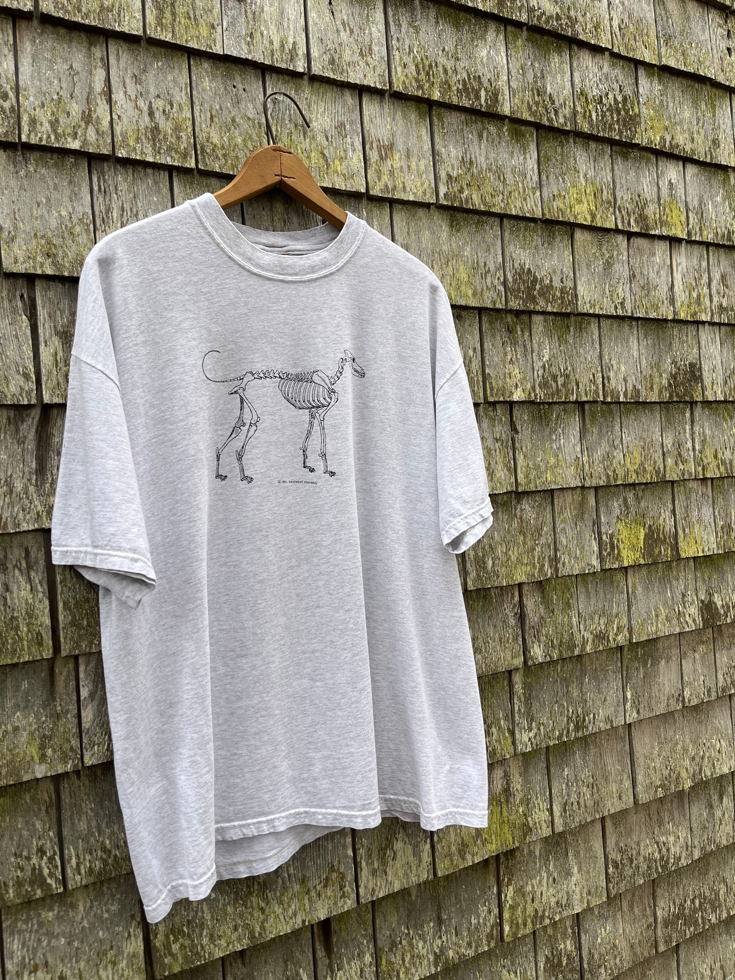 90s The Dead Dog Martha’s Vineyard T-Shirt (XL)