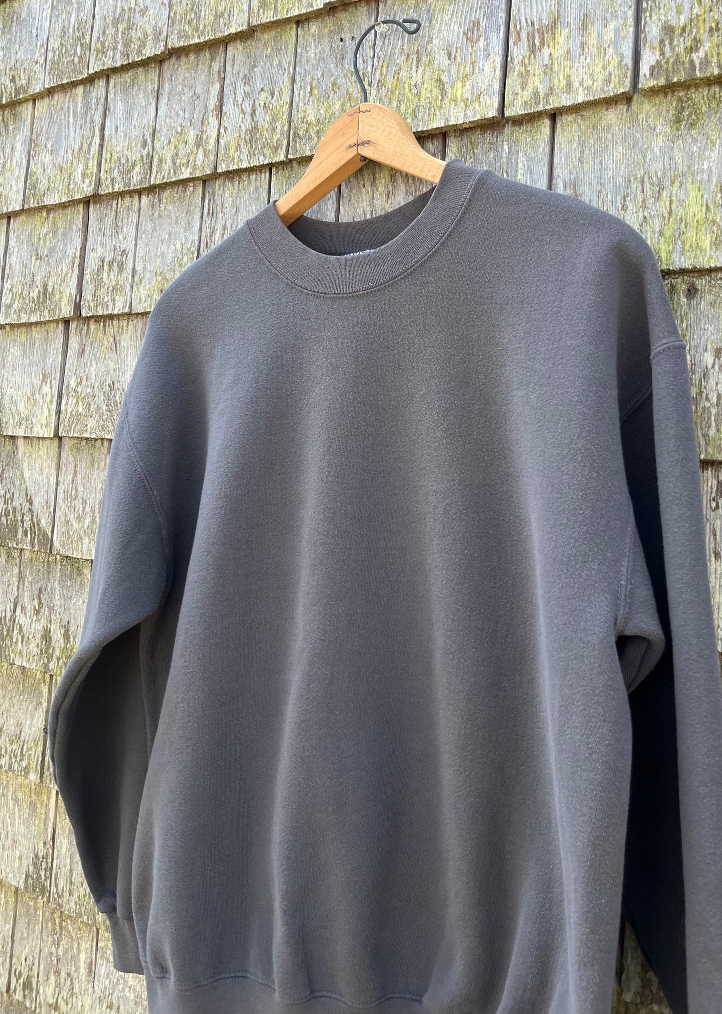 90s J.Crew Embroidered Crewneck Cotton Sweatshirt (L)