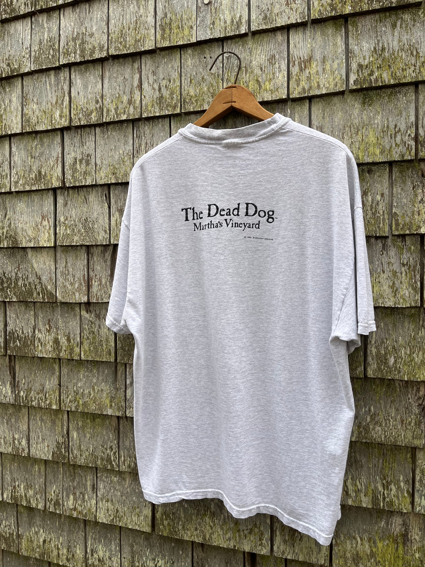 90s The Dead Dog Martha’s Vineyard T-Shirt (XL)