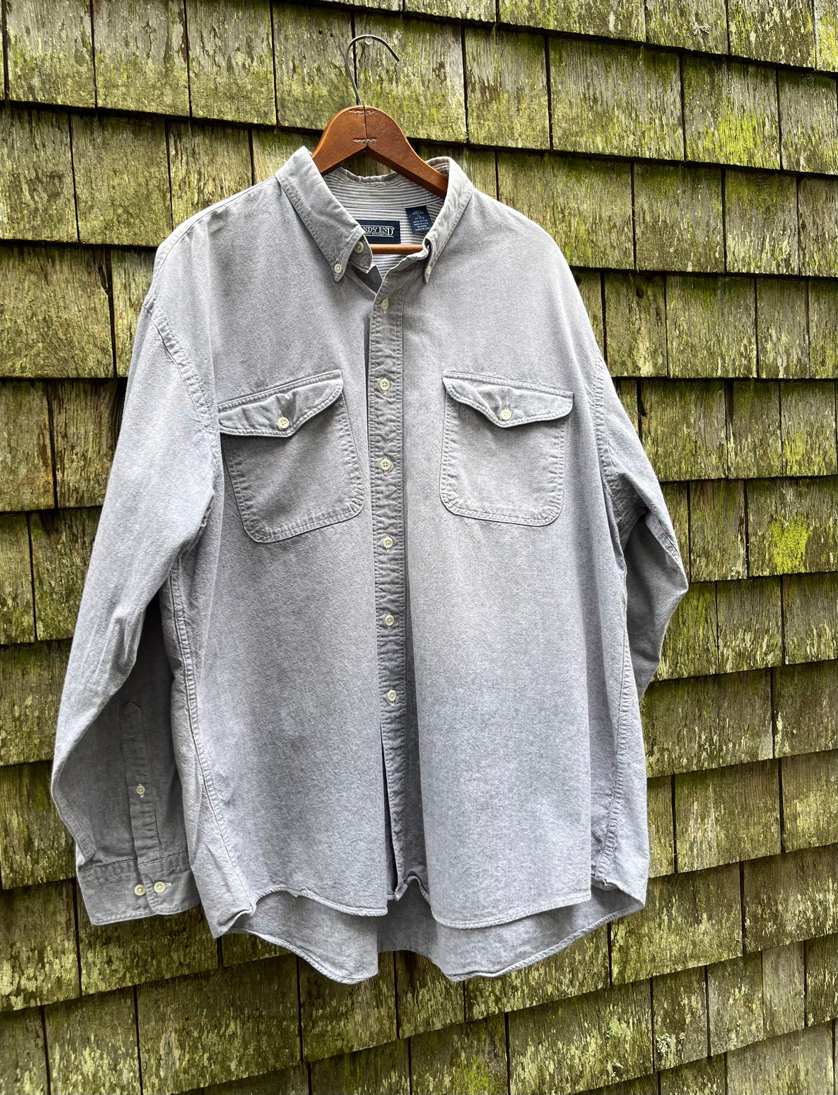90s Lands’ End Chambray Cotton Button Down Shirt (XL)