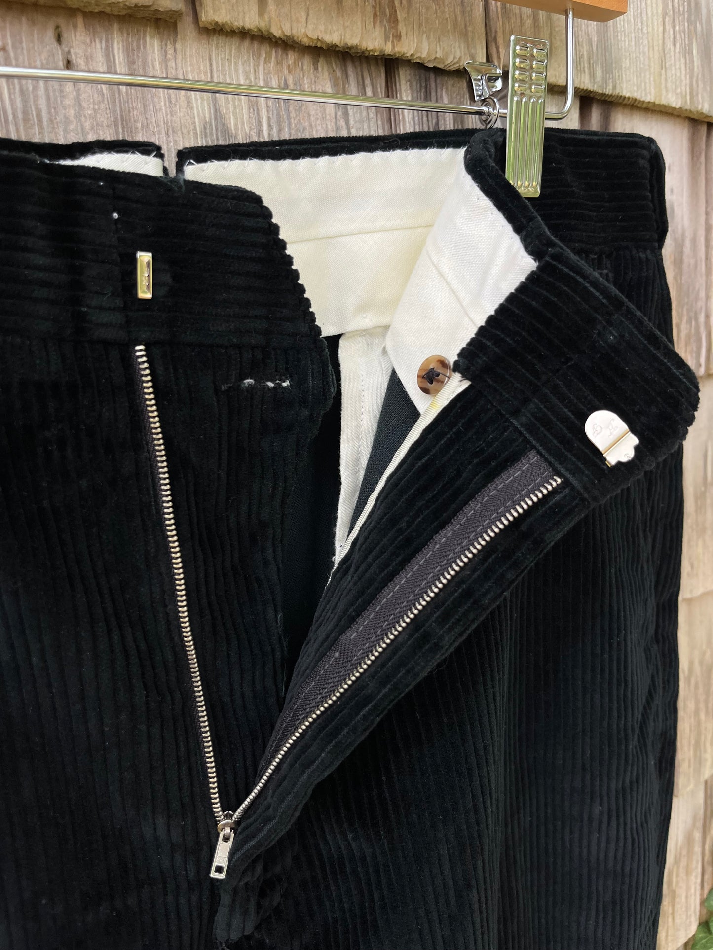 90s Corbin Wide Wale Corduroy Flat Front Trousers (32/29)