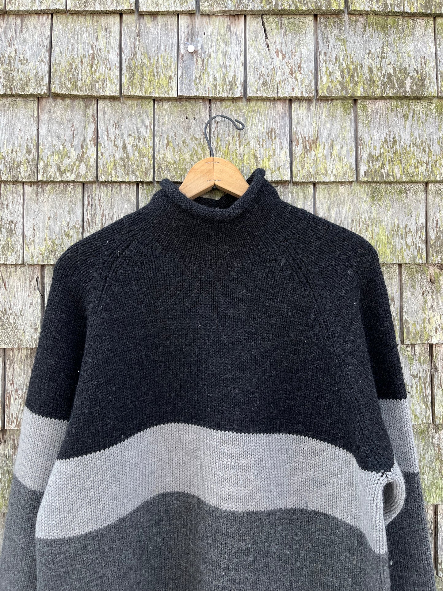 90s J.Crew Striped Wool Rollneck Sweater (L)