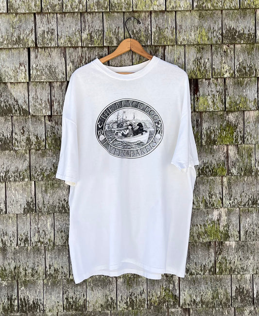 90s The Black Dog Martha's Vineyard Tavern & Bakery T-Shirt (XL)