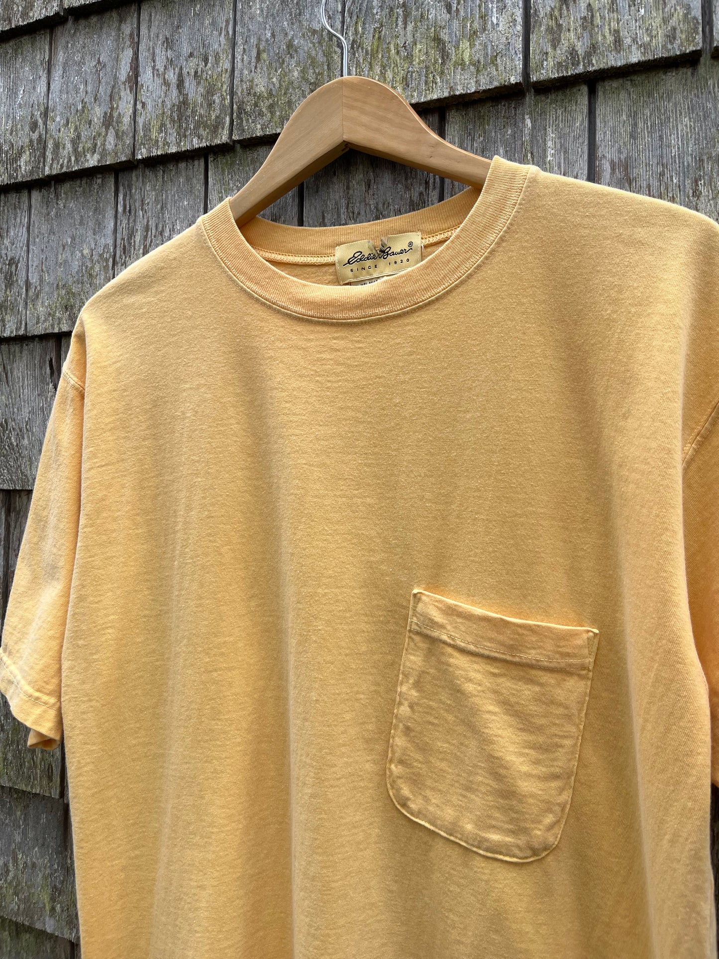 90s Eddie Bauer Garment Dyed Cotton Pocket T-Shirt (L)