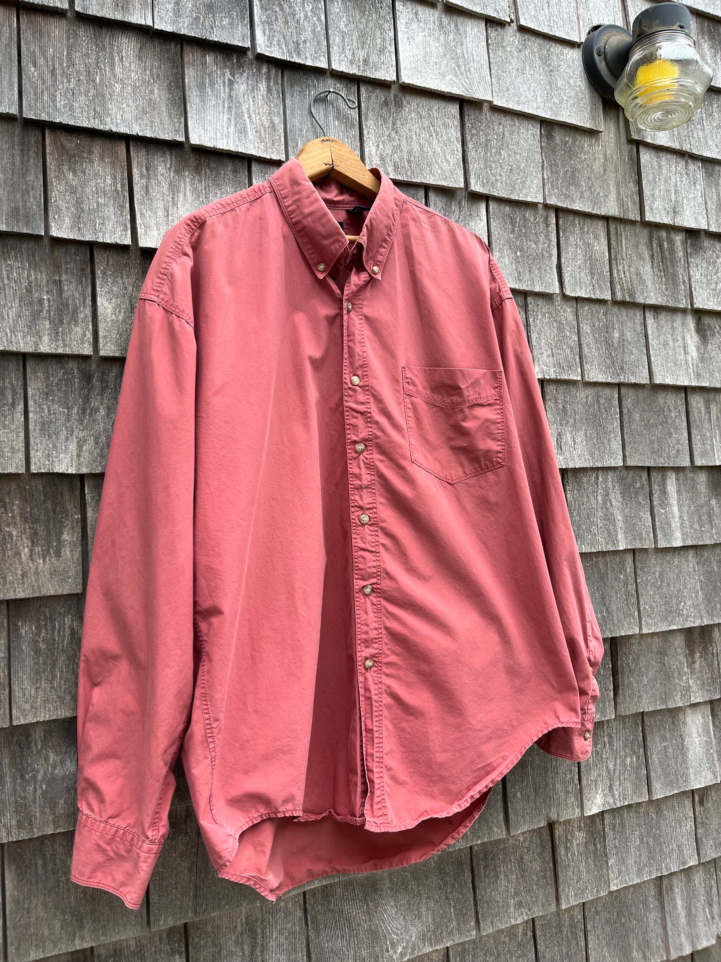 90s GAP Lightweight Cotton Button Down Shirt (XL)