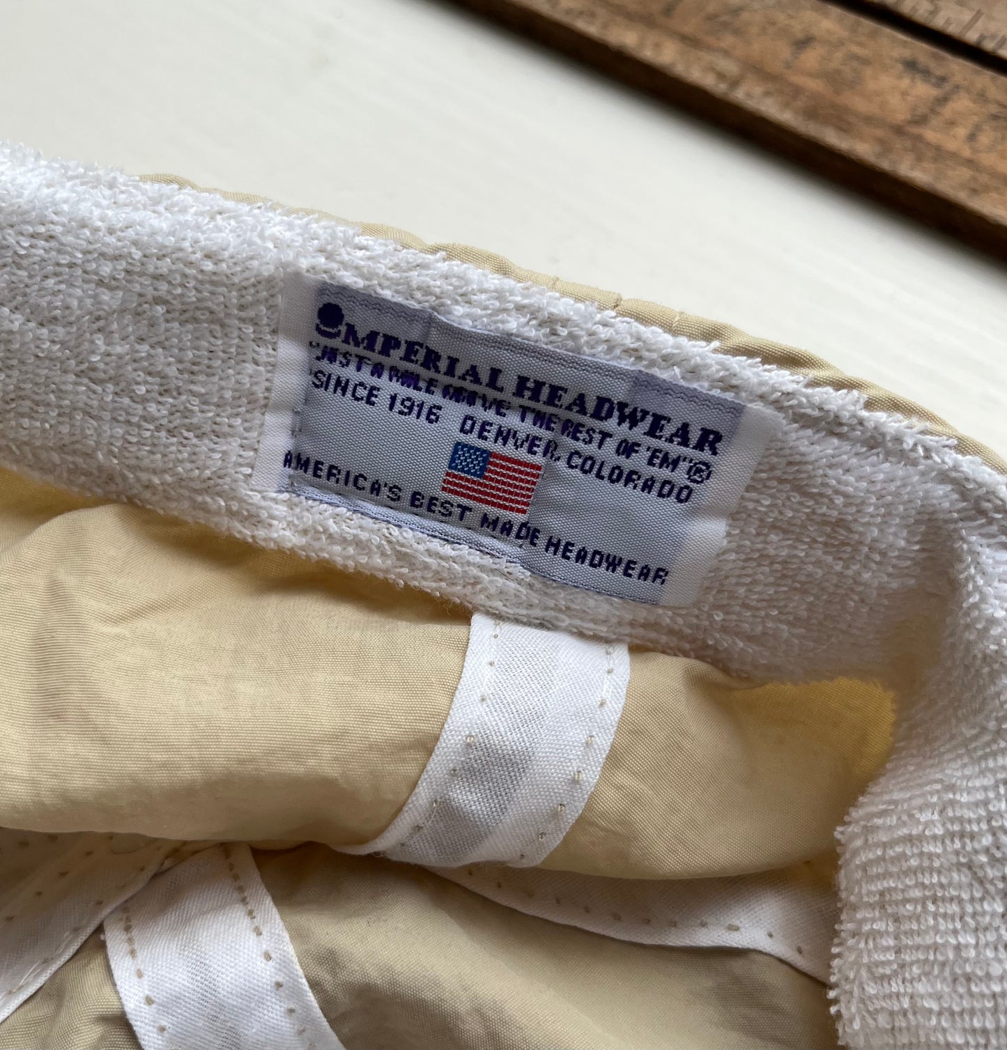 90s The Compleat Angler Connecticut Strapback Nylon Long-Bill Cap (L/XL)