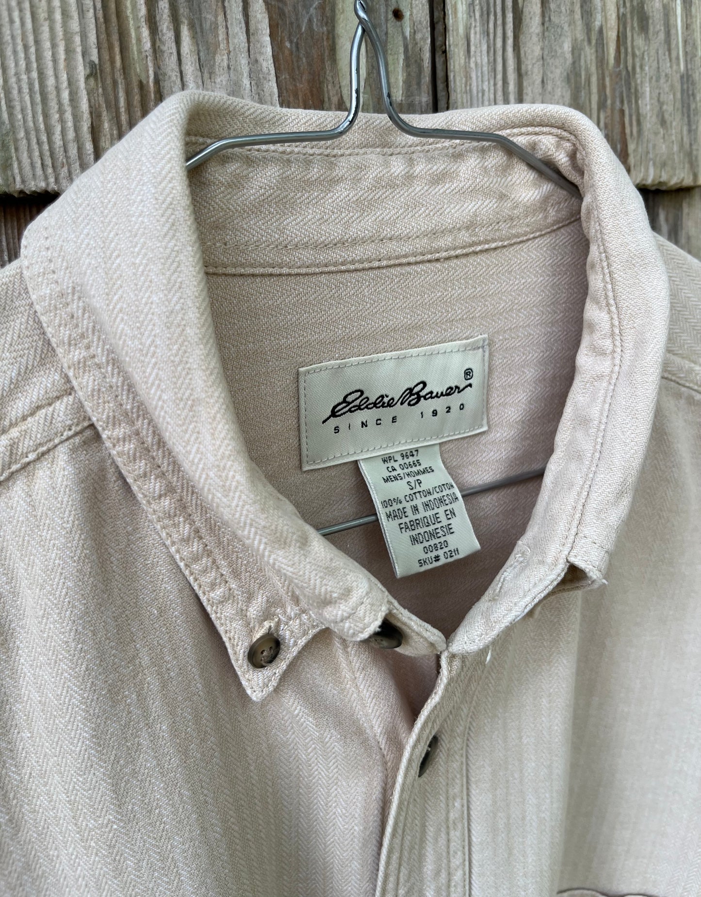 90s Eddie Bauer Herringbone Twill Weave Cotton Button Down Shirt (L)