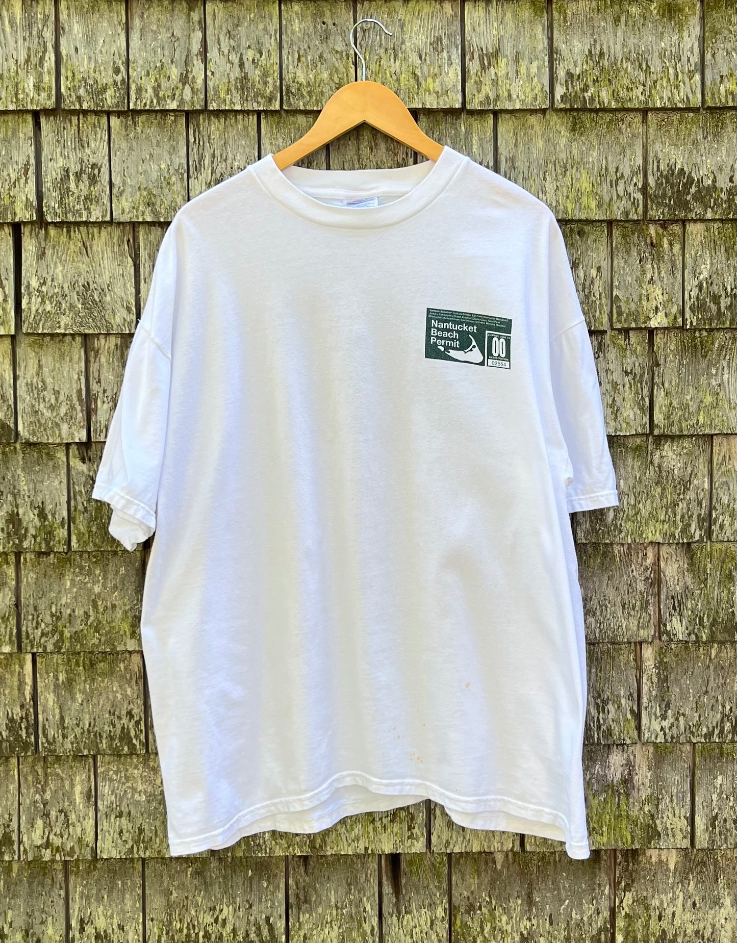 00s Nantucket Beach Permit T-Shirt (XL/XXL)