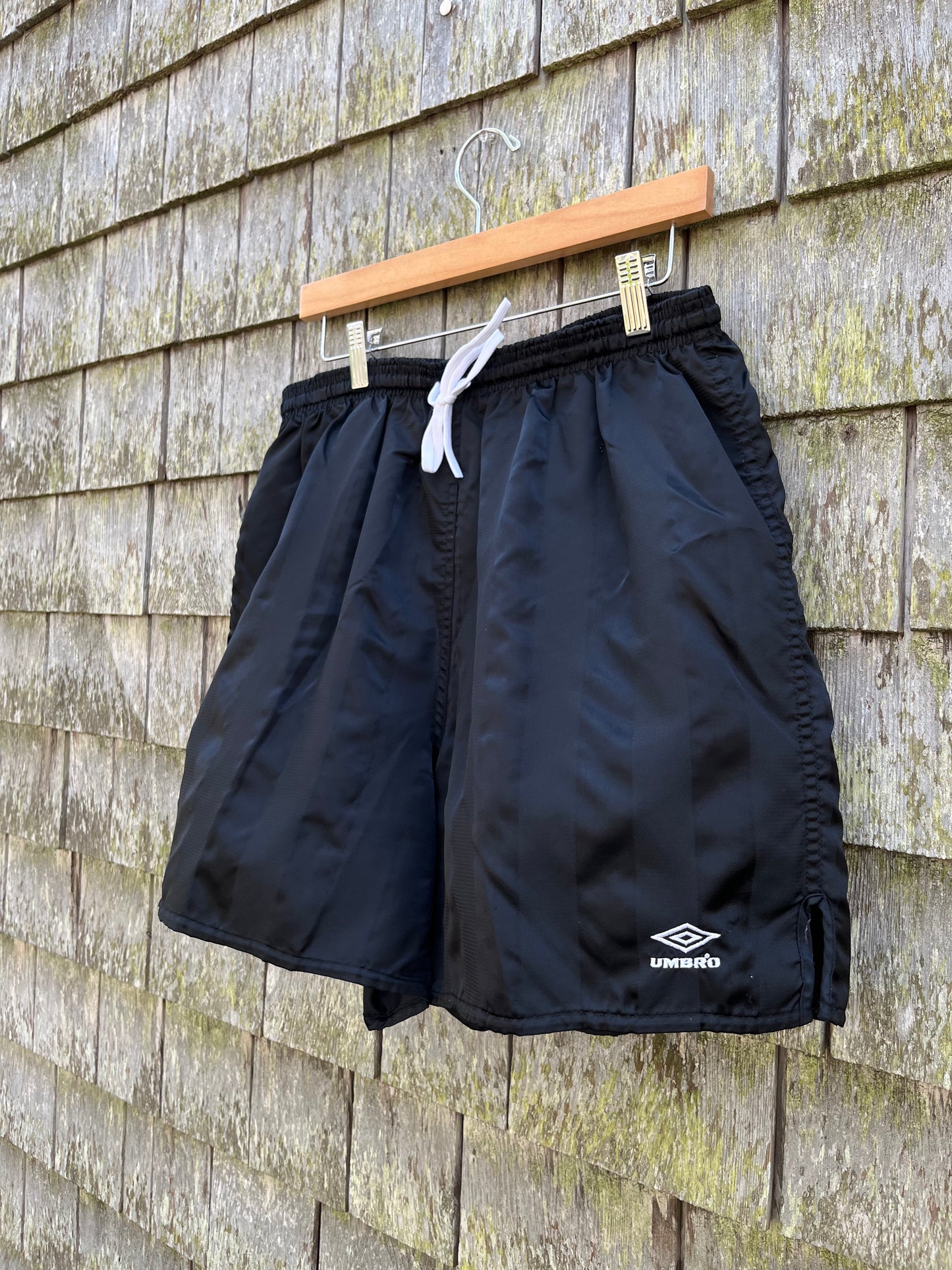 90s Umbro Nylon Drawstring Shorts (L)
