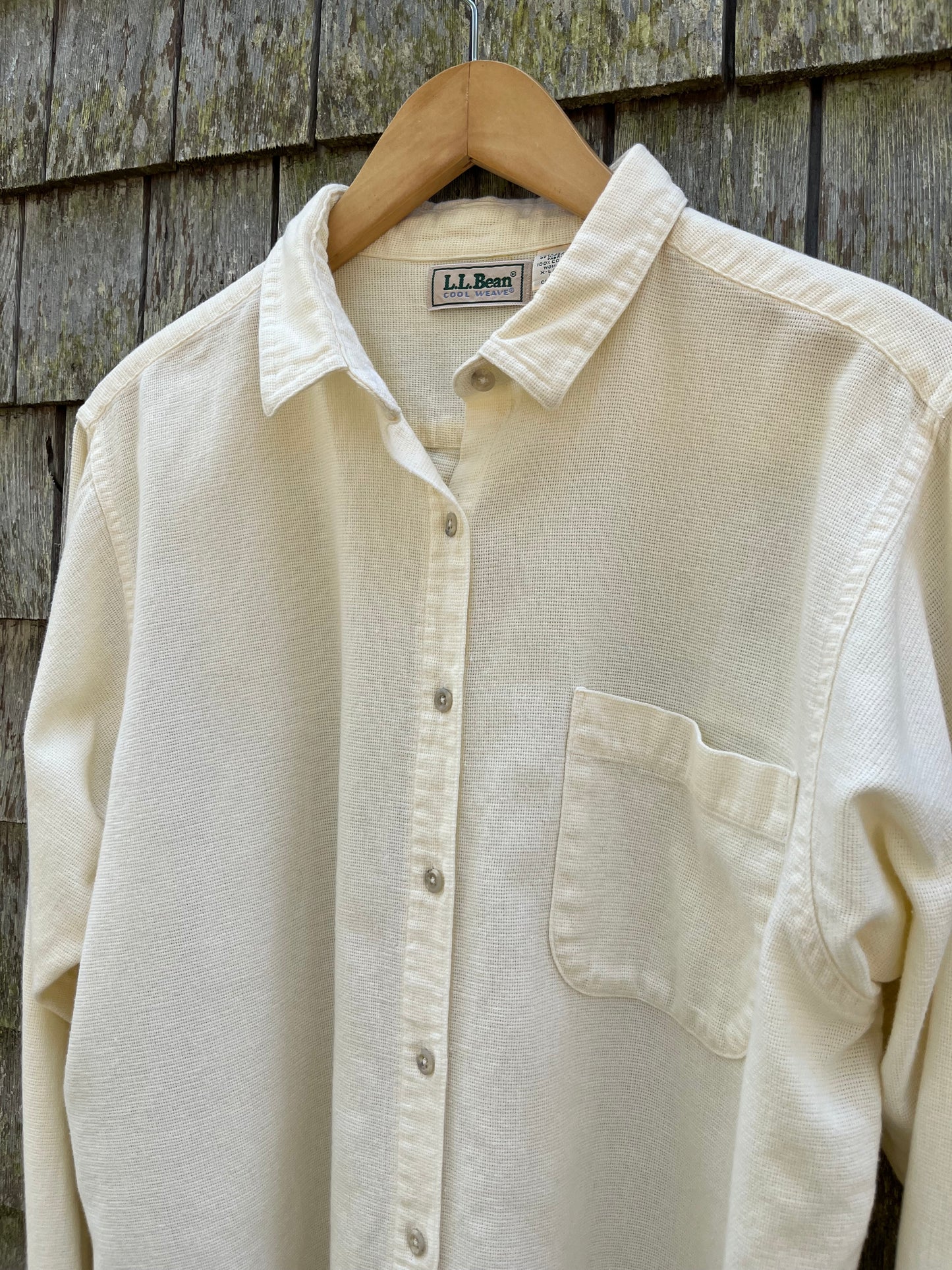 90s L.L. Bean ‘Cool Weave’ Open Weave Cotton Button Front Shirt (M/L)