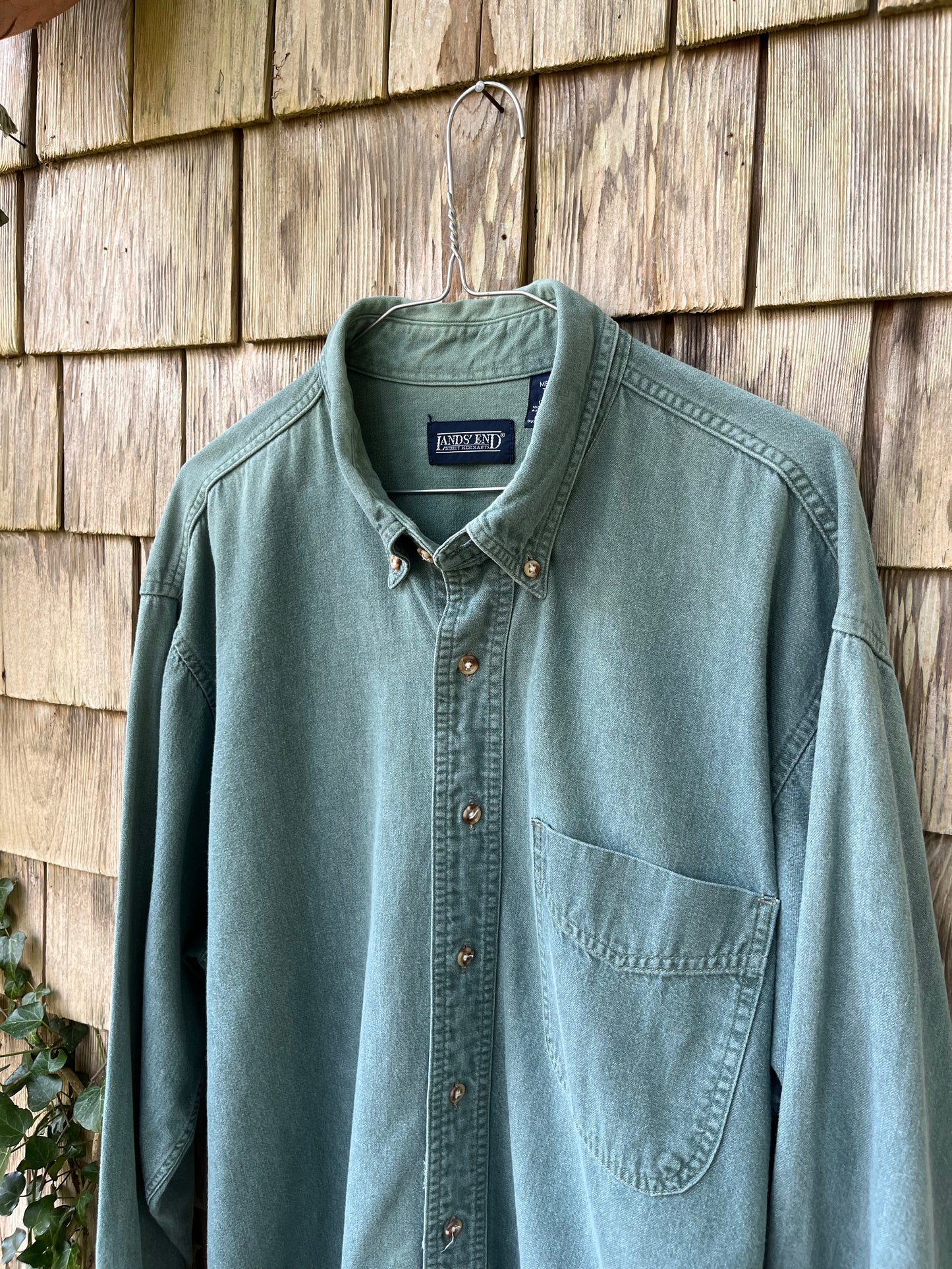 90s Lands’ End Garment Dye Cotton Twill Button Down Shirt (XL)