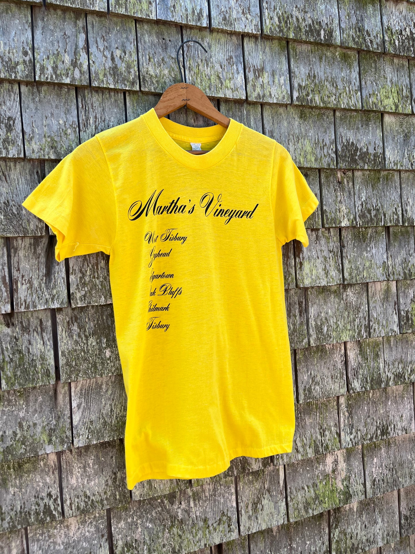 80s Martha’s Vineyard Villages List T-Shirt (XS)
