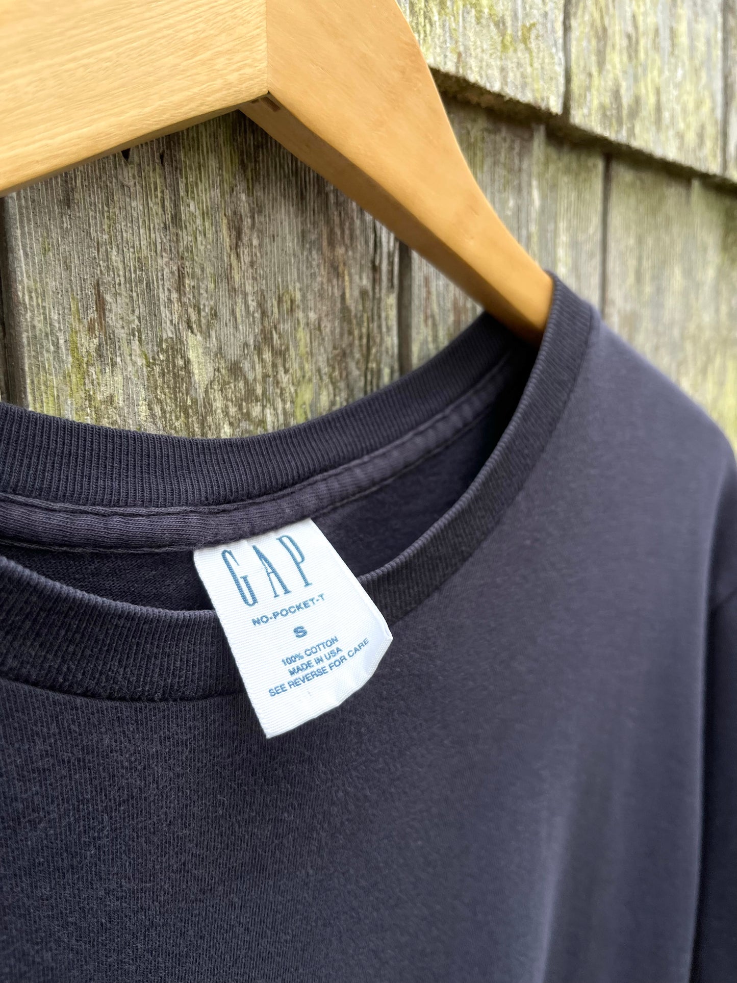 90s GAP Cotton 'No Pocket' T-Shirt (S/M)