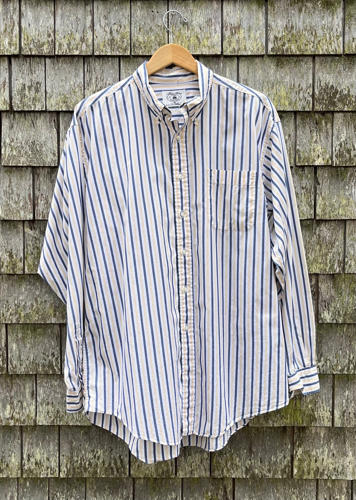 90s Brooks Brothers Candy Stripe Cotton Broadcloth Button Down ‘Sport Shirt’ (XL)